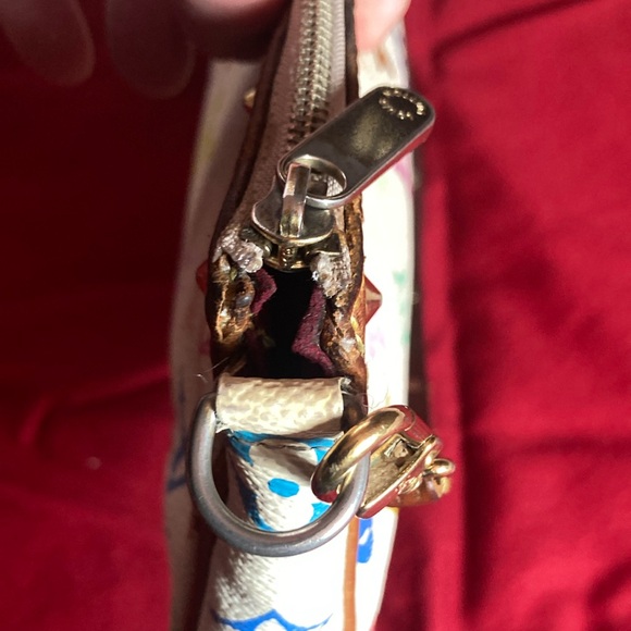 Louis Vuitton White Multicolor Monogram Wristlet - Picture 4 of 12